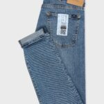 TAPERED JEANS
