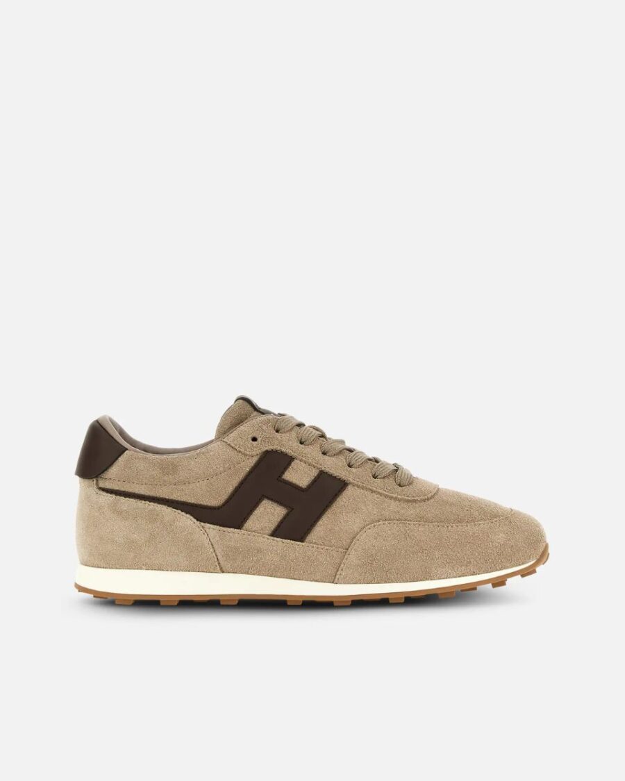 ATHLETIC SNEAKERS