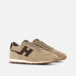 ATHLETIC SNEAKERS