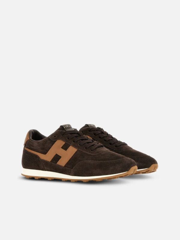 ATHLETIC SNEAKERS