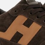 ATHLETIC SNEAKERS