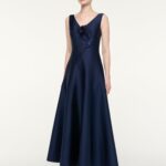 V NECK FLOWER APPLIQUE MAXI DRESS