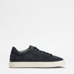 SNEAKERS IN SUEDE