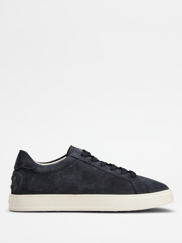 SNEAKERS IN SUEDE