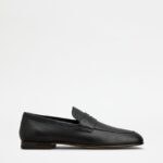 LOAFERS IN LEATHER