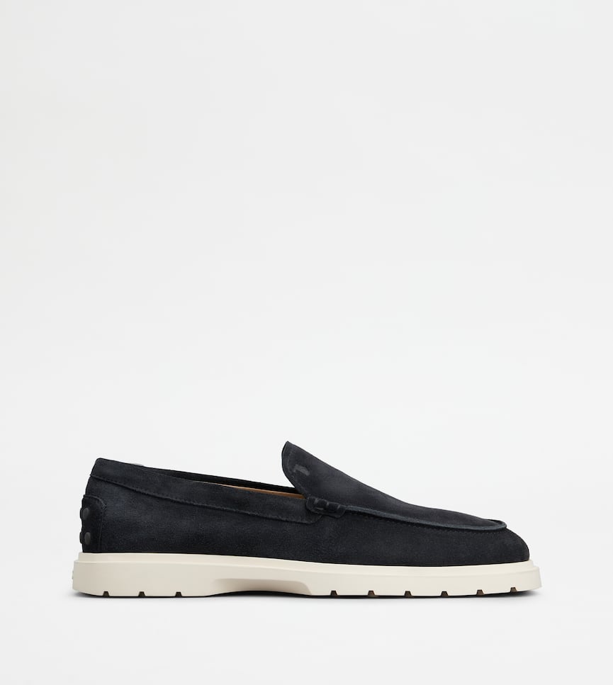 SLIP ONS IN SUEDE