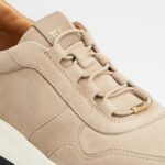 RED DOT SNEAKERS
