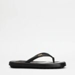 LEATHER FLIP FLOPS