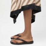 LEATHER FLIP FLOPS