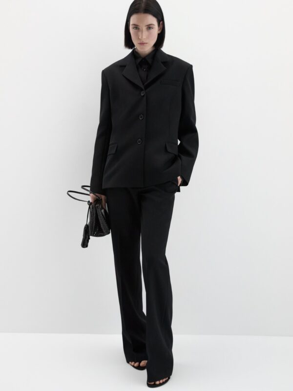 STRAIGHT CUT WOOL BLAZER